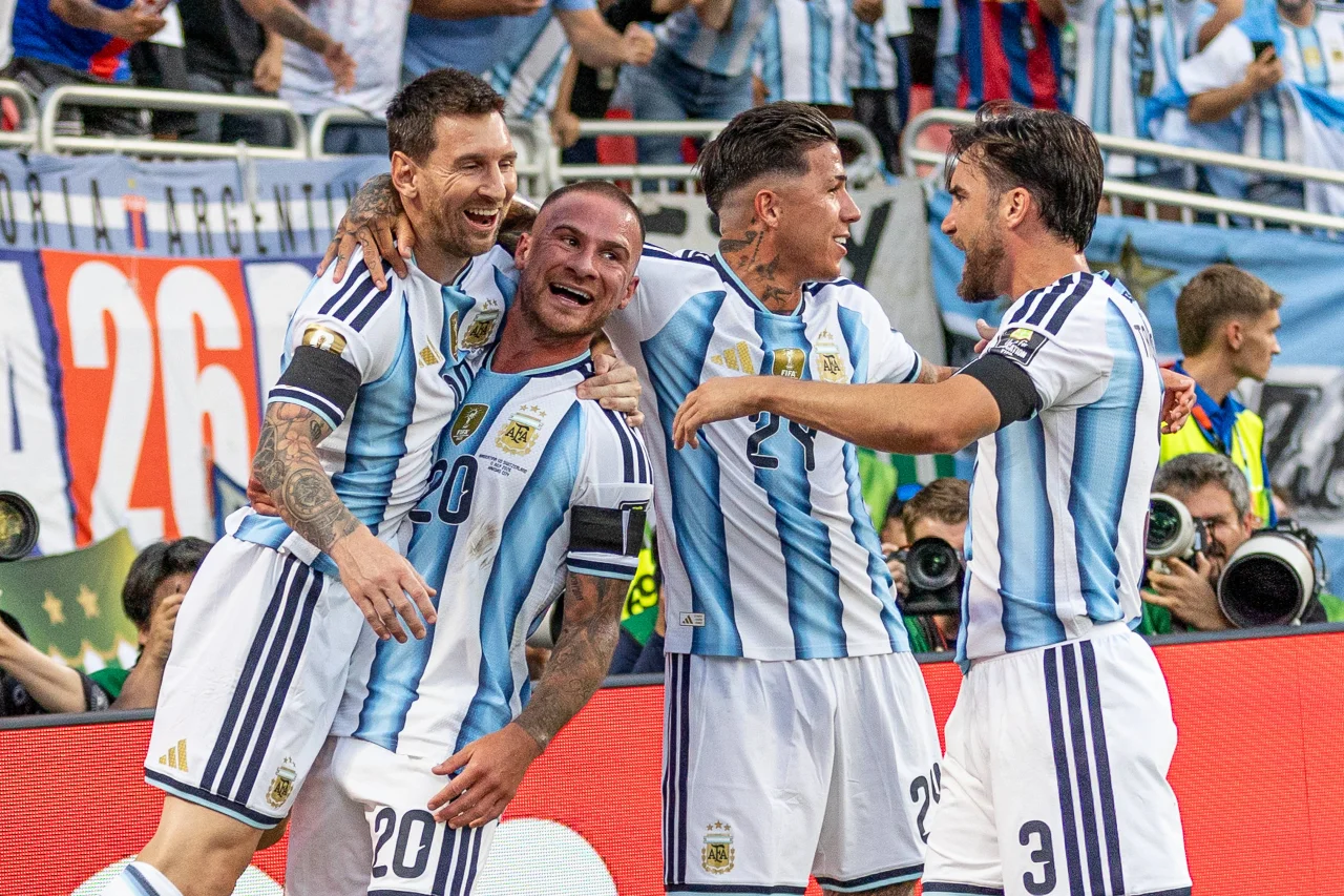 Futball, vallás, háború - Az angol-argentin elődöntő elé (Militár Iván cikke)